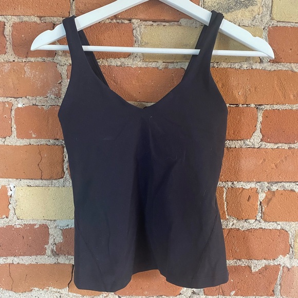 lululemon athletica Tops - Black size 2 long align
